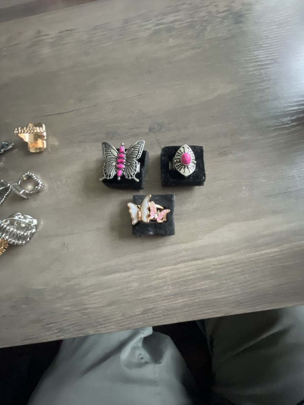 3/$10 Paparazzi Gold Tone Enamel Butterfly and pink Stretchy Ring collection